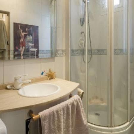 Apartamentos Mlr Anton Martin Madrid Eksteriør bilde